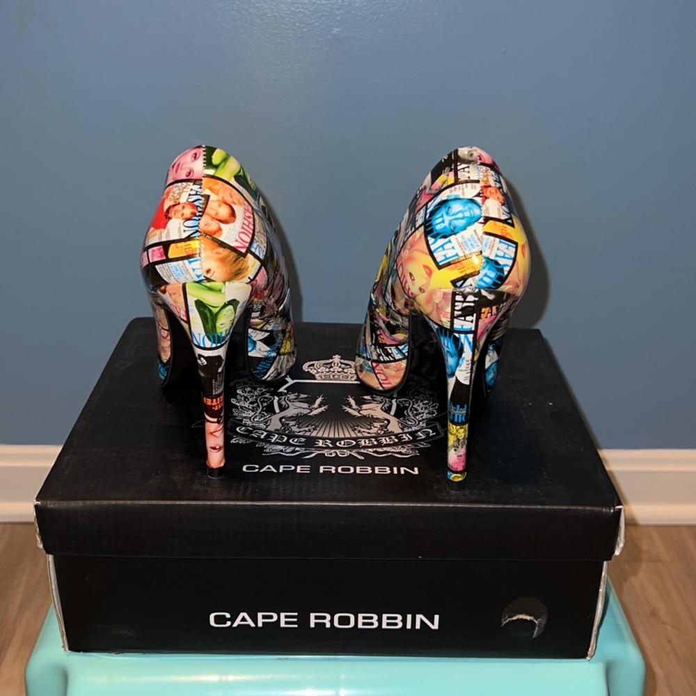 Cape and Robbin heels - Picture 3 of 3